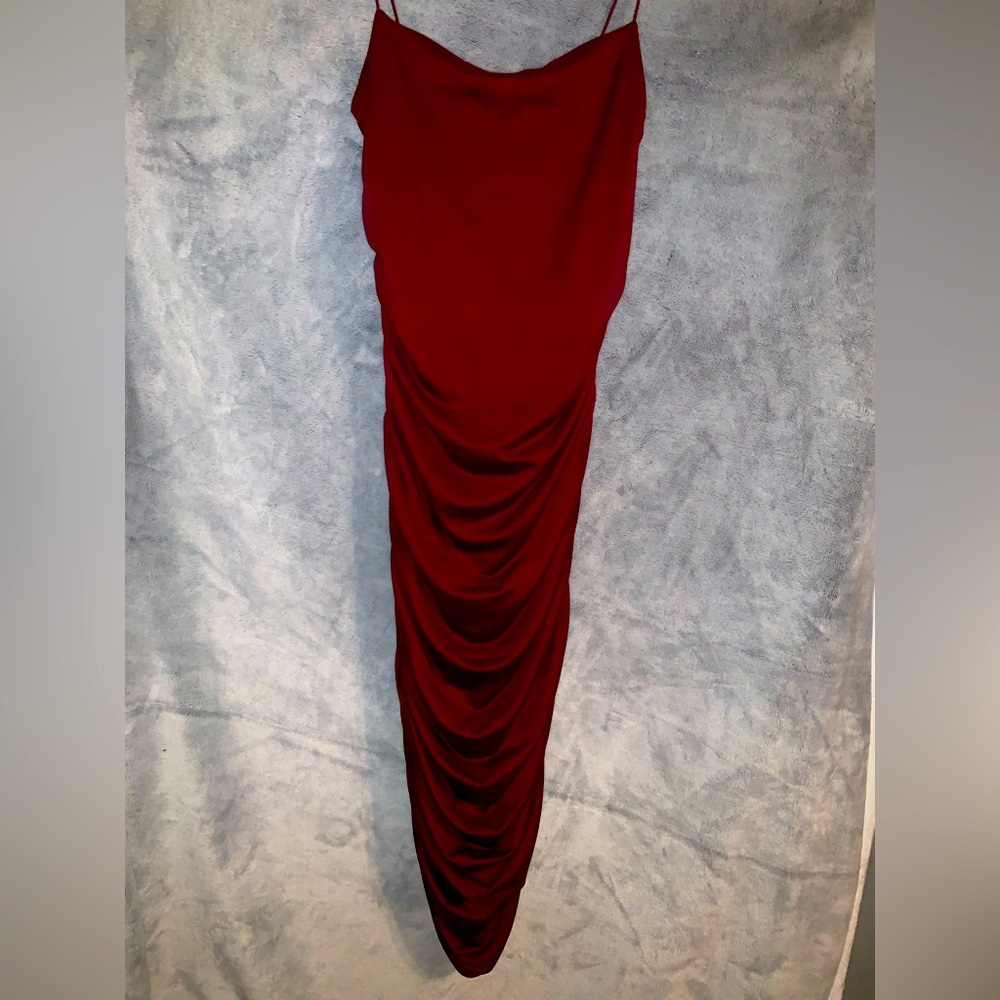 burgundy tight dress💋